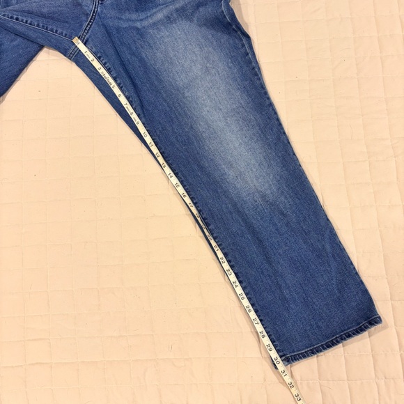 Old Navy Women's Blue High Rise Wow Loose Leg Jeans 22 Long - Picture 9 of 10